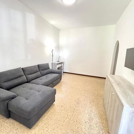 Apartmán Famagosta House Milán Exteriér fotografie