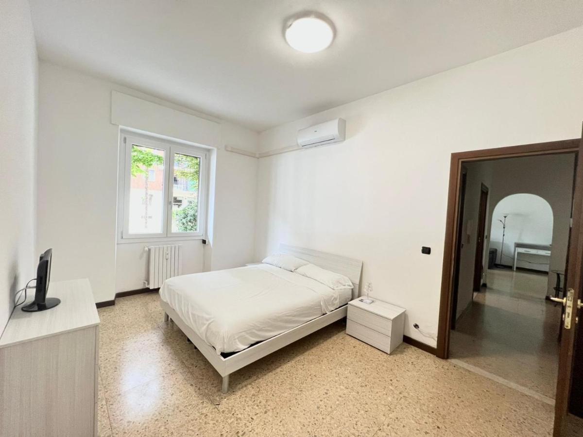 Apartmán Famagosta House Milán Exteriér fotografie