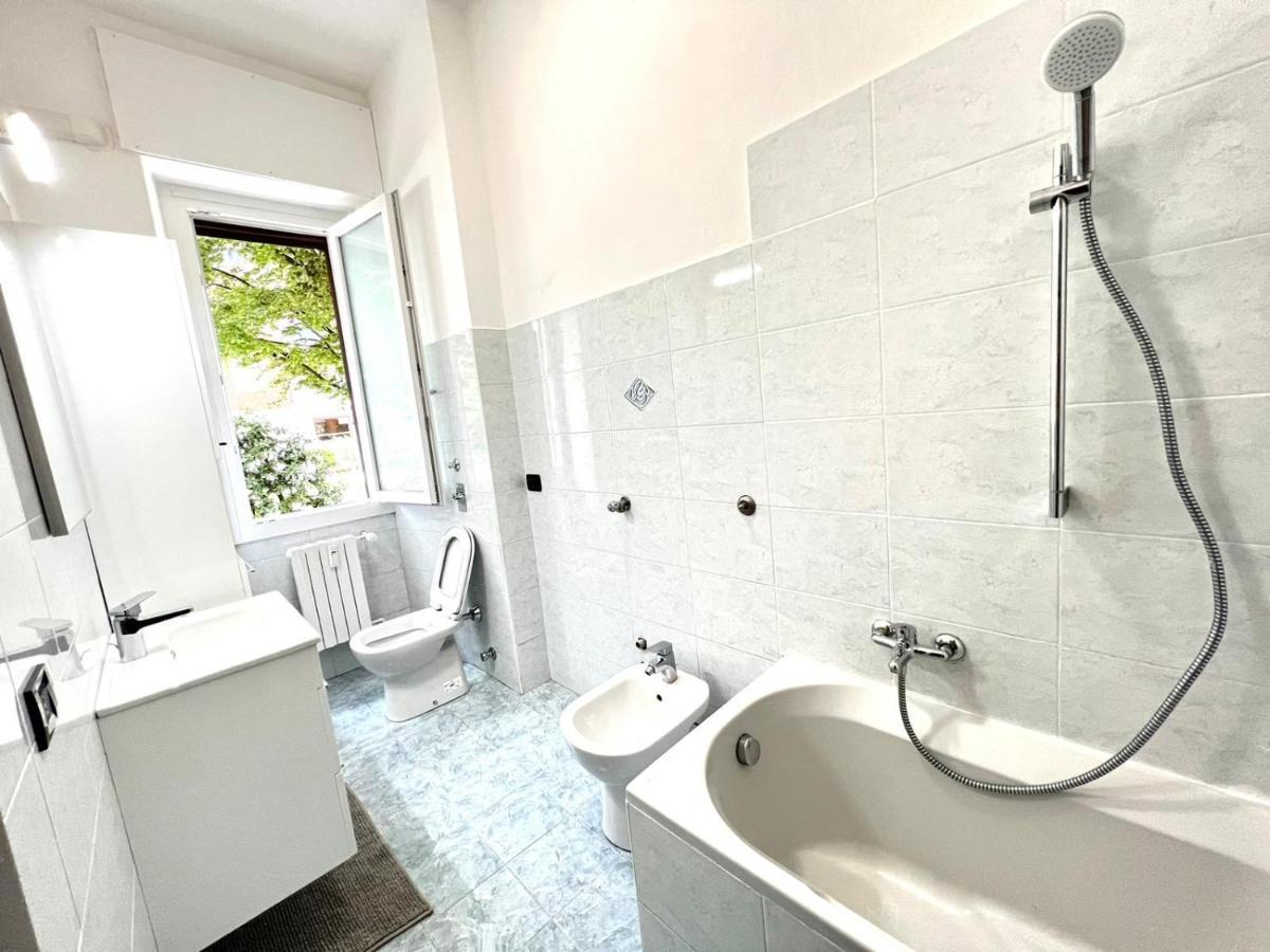 Apartmán Famagosta House Milán Exteriér fotografie