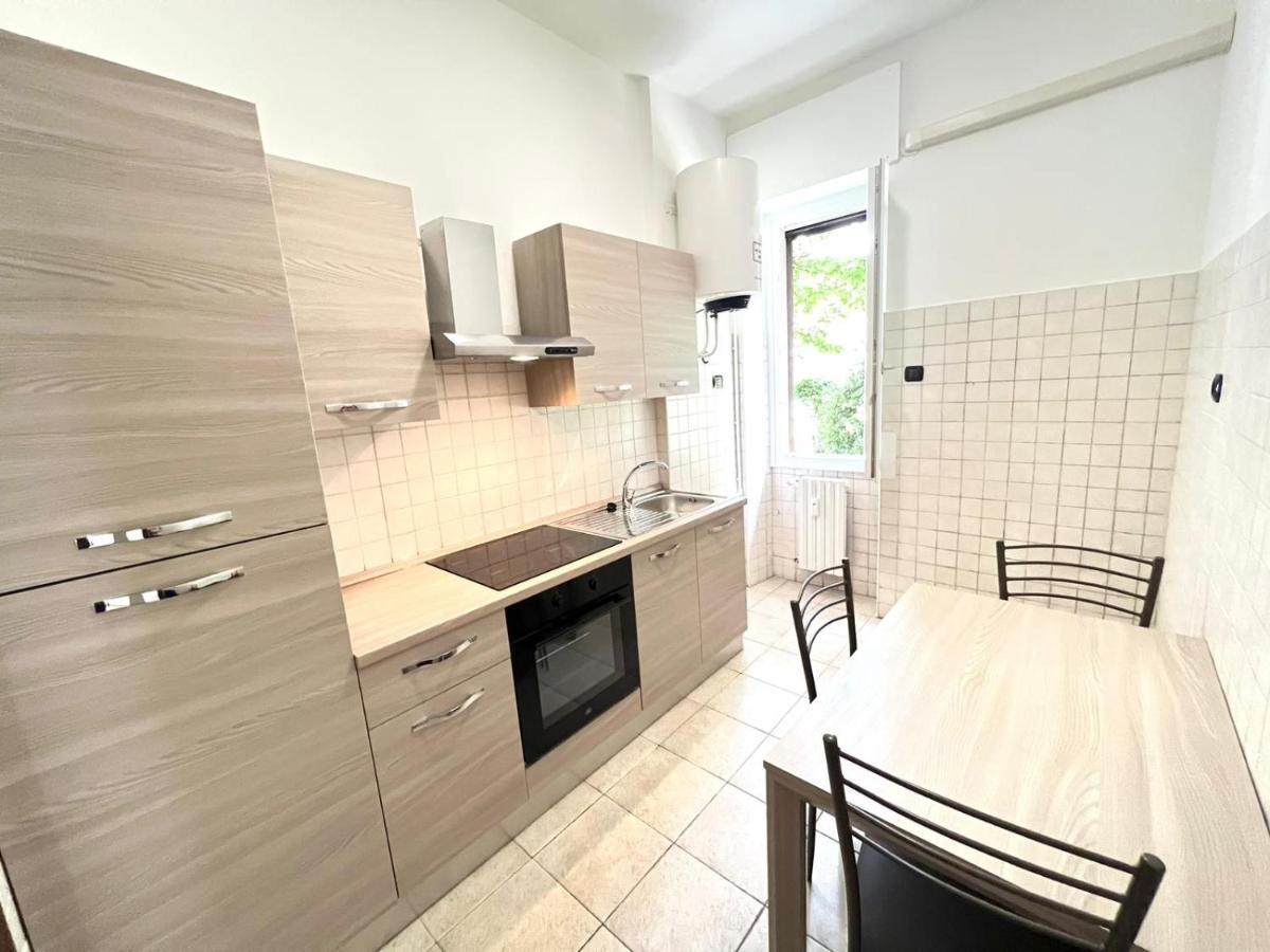 Apartmán Famagosta House Milán Exteriér fotografie